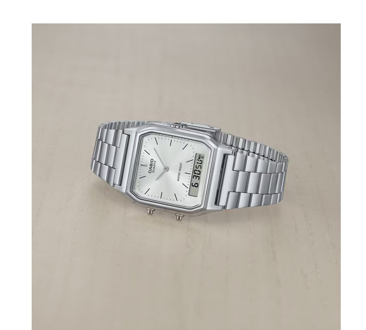Casio AQ-230A-7AMQYDF is a retro-style analog-digital unisex watch